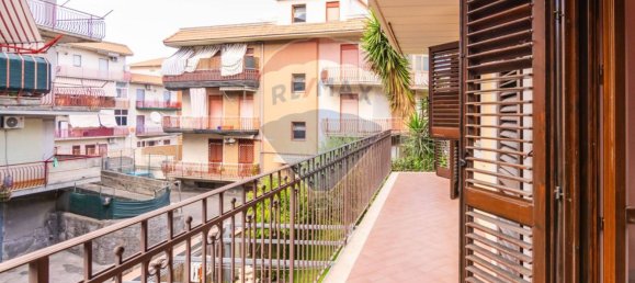 3 bedrooms Apartment in Aci Catena, Italy No. 270535 9