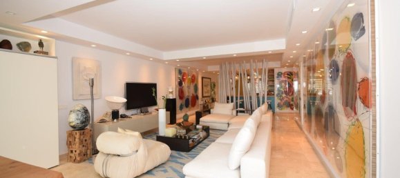 Apartamento de 3 dormitorios en Estepona, Spain No. 37831 6