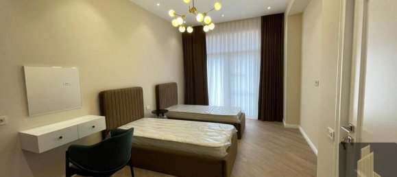 Квартира с 3 спальнями в Насиминский район, Азербайджан № 1579 20