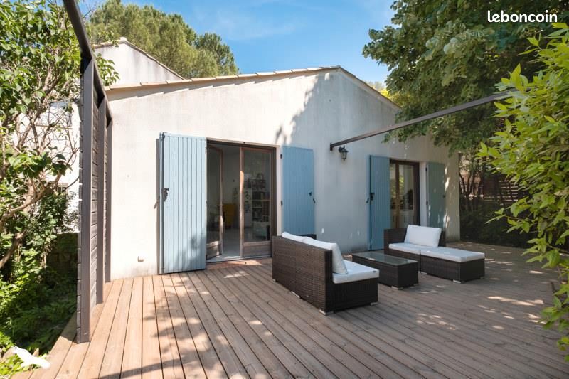 Villa de 3 dormitorios en Montpellier, France No. 338472