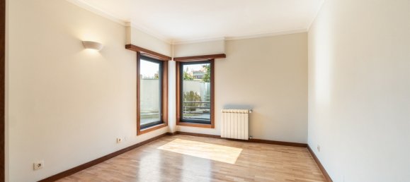 4 chambres Appartement à Porto, Portugal No. 123631 17