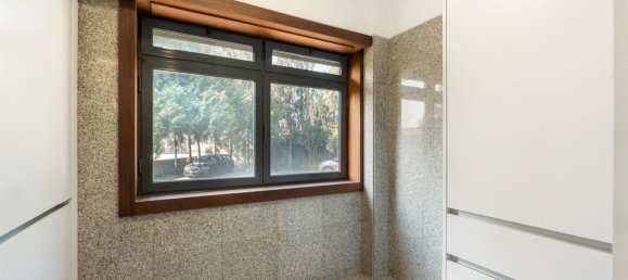 4 chambres Appartement à Porto, Portugal No. 123631 13