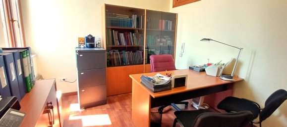 40m² Office in Catanzaro, Italy No. 214728 12
