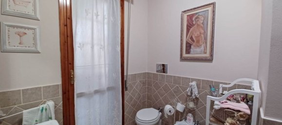 4 rooms Apartment in San Miniato, Italy No. 70379 30