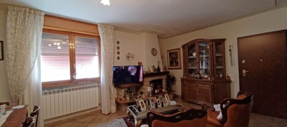 4 rooms Apartment in San Miniato, Italy No. 70379 5