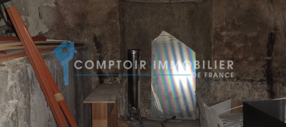 33m² Commercial property in Maisse, France No. 164988 7