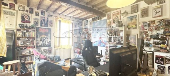 4 bedrooms Apartment in Città di Castello, Italy No. 318209 3