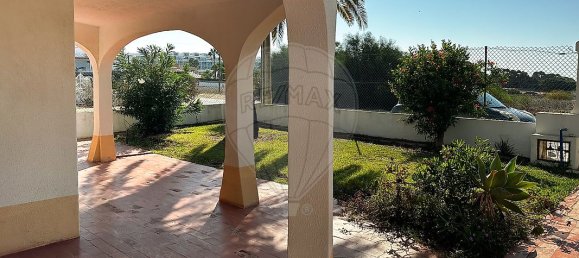 Casa de 3 dormitorios en Albufeira, Portugal No. 21891 3