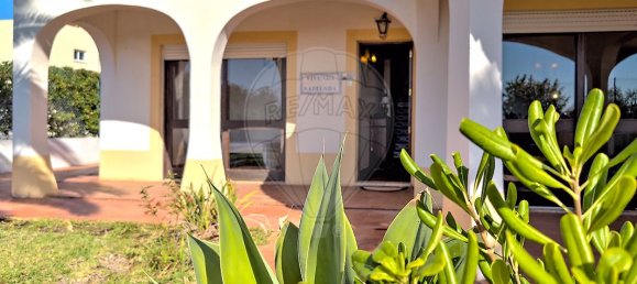 Casa de 3 dormitorios en Albufeira, Portugal No. 21891 2