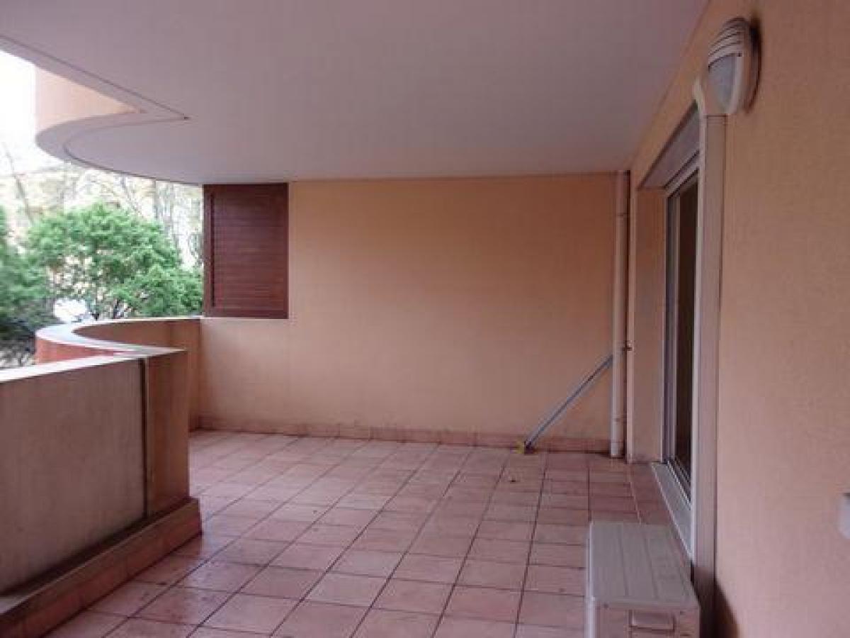 Estudio en el condominio en Beziers, France No. 37153