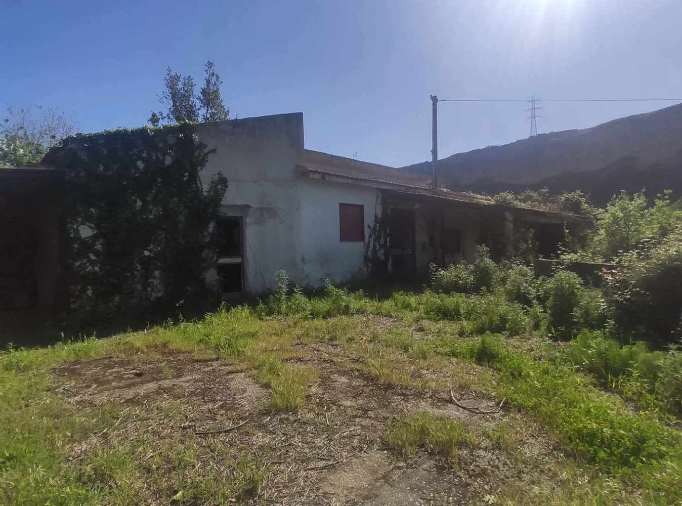 3 bedrooms House in Barcellona Pozzo di Gotto, Italy No. 373731