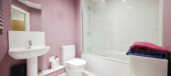 2 bedrooms Apartment in Watford, United Kingdom No. 6810 31