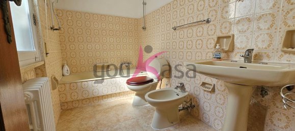 3 rooms Apartment in Mola di Bari, Italy No. 165246 9