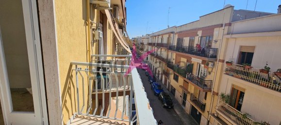 3 rooms Apartment in Mola di Bari, Italy No. 165246 5