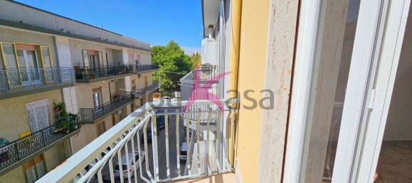 3 rooms Apartment in Mola di Bari, Italy No. 165246 6