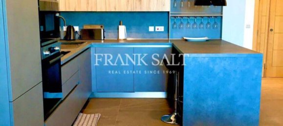 Квартира с 2 спальнями в Сент-Джулианс, Мальта № 4344 2