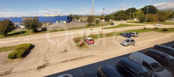 Escritório em Udine, Italy 290 m² N.º 163398 3