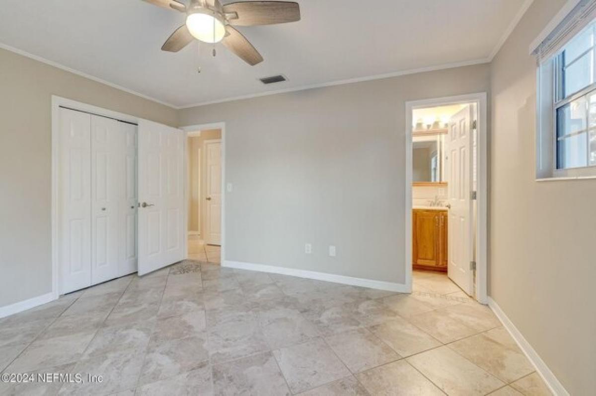 3 bedrooms House in Middleburg, USA No. 403804