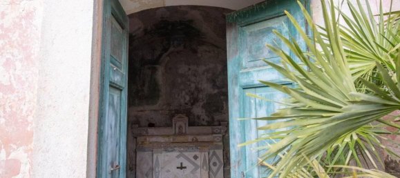 Casa de 33 habitaciónes en Barletta, Italy No. 176098 4