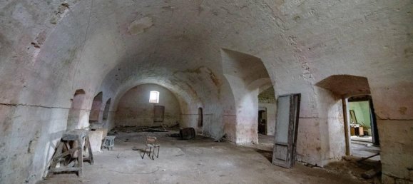 Casa de 33 habitaciónes en Barletta, Italy No. 176098 23