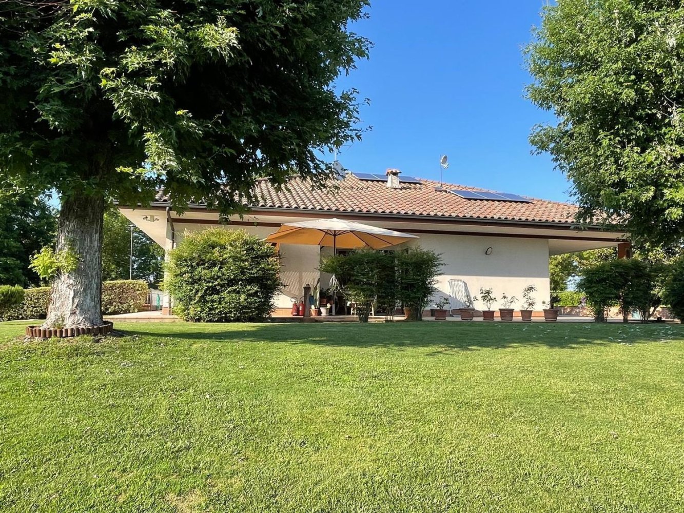 7 bedrooms Villa in Alluvioni Piovera, Italy No. 396536