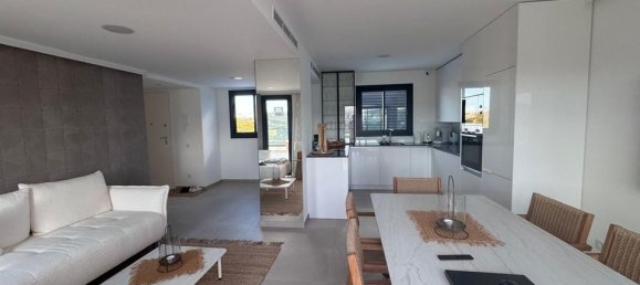 2 bedrooms Penthouse in Mijas, Spain No. 179929 5