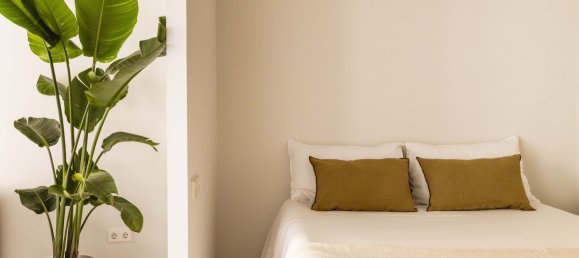 3 Schlafzimmer Wohnung in Ciutat Vella, Spain, Nr. 134775 8