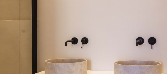 3 Schlafzimmer Wohnung in Ciutat Vella, Spain, Nr. 134775 10