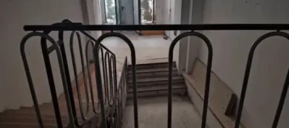 550m² Commercial property in Zaragoza, Spain No. 191552 9