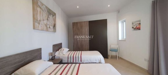 2 bedrooms Penthouse in Attard, Malta No. 7419 8