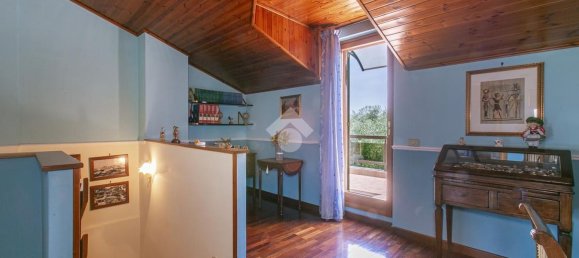 5 rooms Villa in Fonte Nuova, Italy No. 53931 26