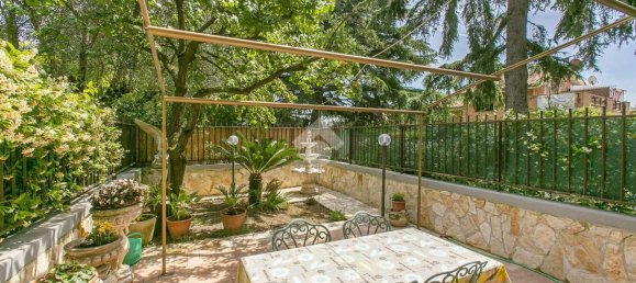 5 rooms Villa in Fonte Nuova, Italy No. 53931 5