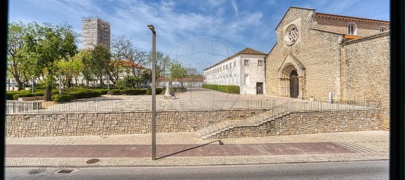 5 bedrooms House in Santarem, Portugal No. 30621 12