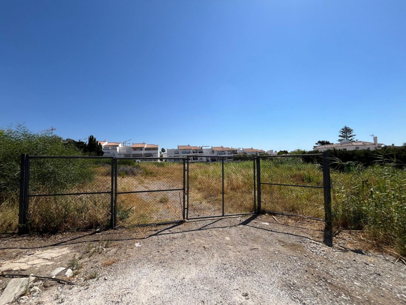 Terreno em Estepona, Spain 838 m² N.º 136745