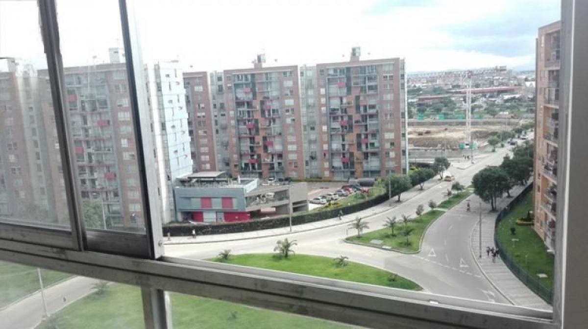 3 bedrooms House in Bogota, Colombia No. 13111