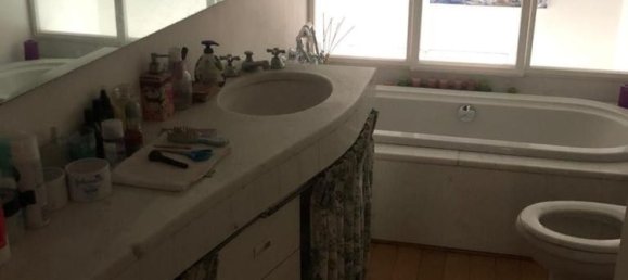 4 bedrooms Penthouse in Parma, Italy No. 377385 17