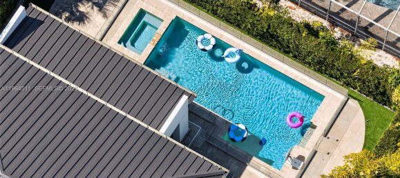 5 bedrooms Villa for sale in Miami, Miami-Dade, Florida, USA № 614420 24
