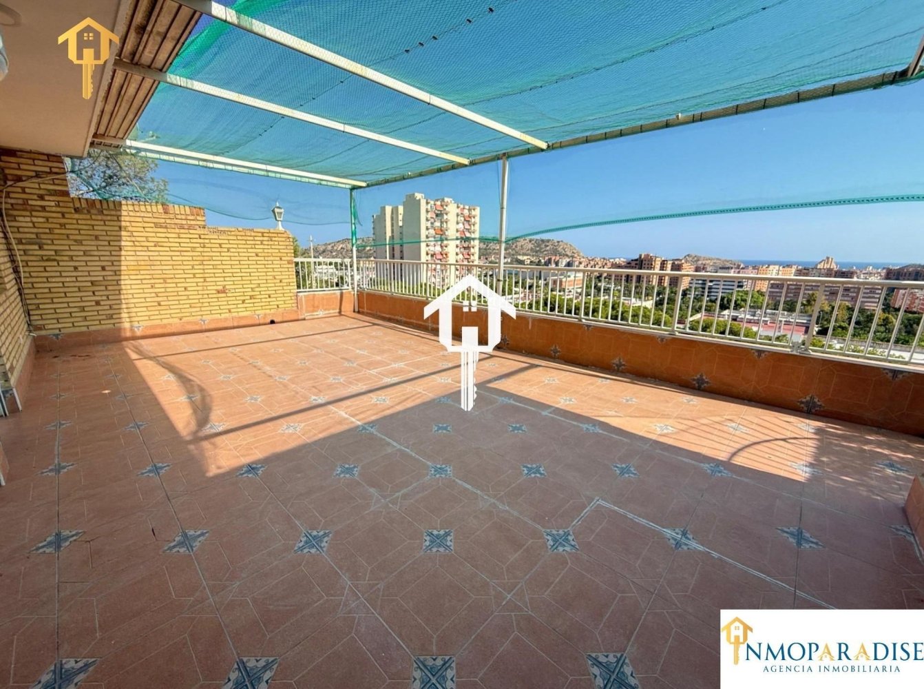 2 bedrooms Apartment in Alicante, Spain No. 142451