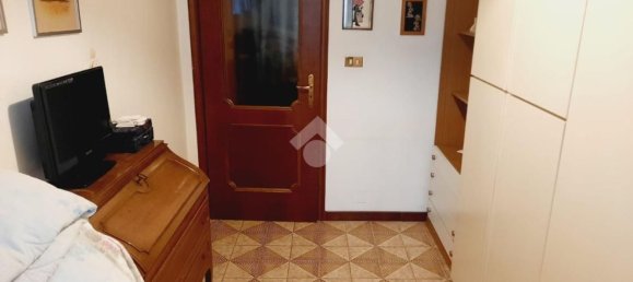 5 bedrooms Apartment in Turin, Italy No. 379511 22