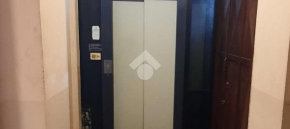 5 bedrooms Apartment in Turin, Italy No. 379511 4