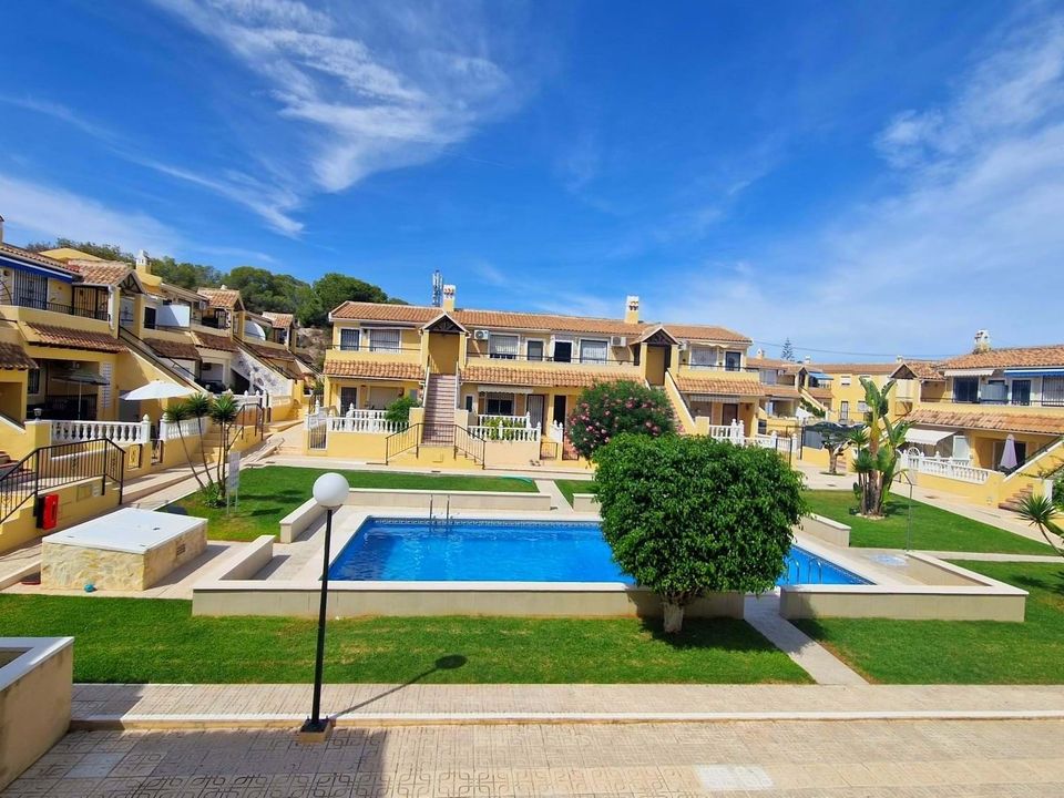 2 غرف نوم شقة في San Miguel de Salinas, Spain رقم 263576