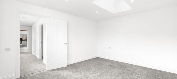 2 bedrooms Bungalow in Horley, United Kingdom No. 1060 9