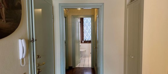 3-salle Appartement à Parma, Italy No. 123900 6