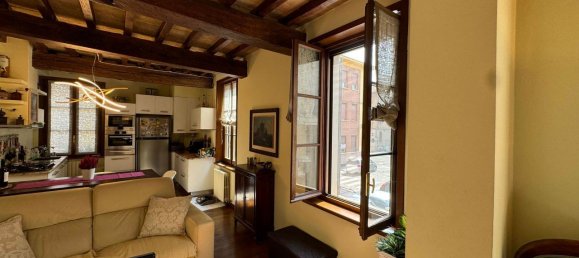 3-salle Appartement à Parma, Italy No. 123900 2