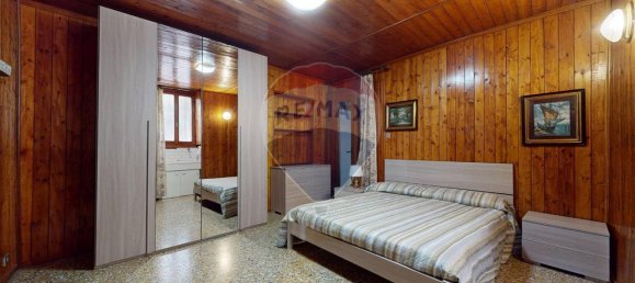 7-Zimmer Haus in Oggebbio, Italy, Nr. 232352 21