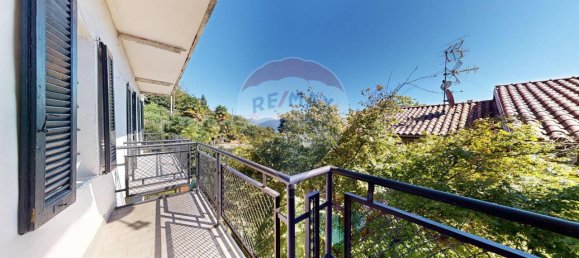 7-Zimmer Haus in Oggebbio, Italy, Nr. 232352 10