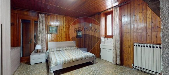 7-Zimmer Haus in Oggebbio, Italy, Nr. 232352 19