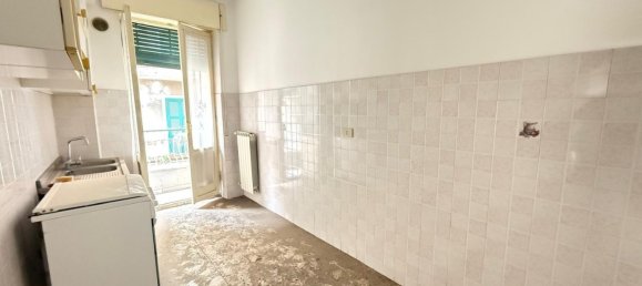 2-Zimmer Wohnung in Rome, Italy, Nr. 30947 8