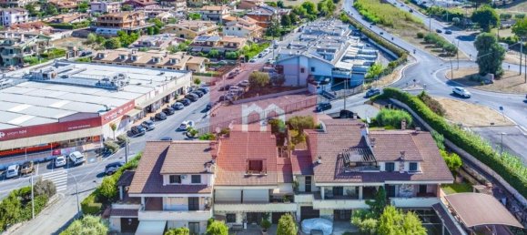 Вилла с 7 спальнями в Гуидония Монтечельо, Италия № 371495 15