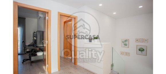 5 bedrooms House in Barreiro, Portugal No. 155833 15